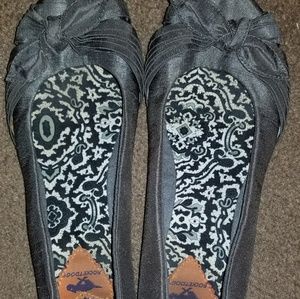 Rocket Dog grey bow flats